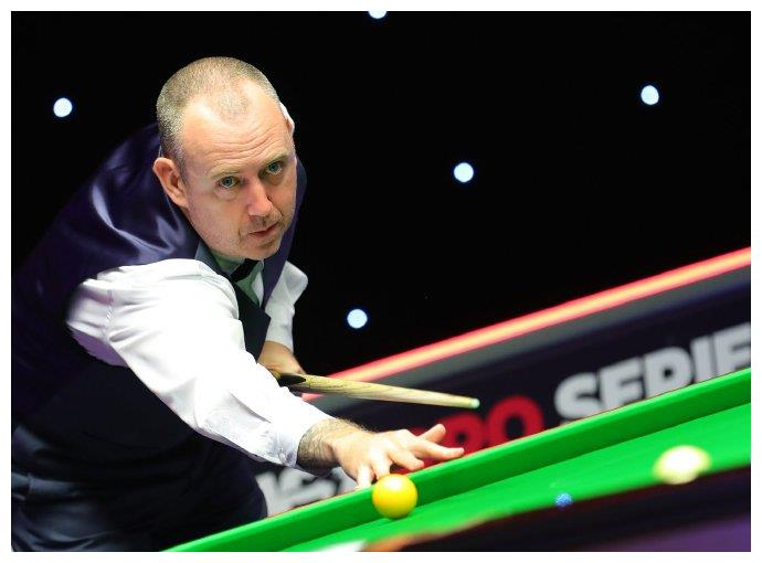 包含赛前体能课后；拜仁慕尼黑战术微调备战全明星赛；压力陡增；数据趋势出现新变化的词条